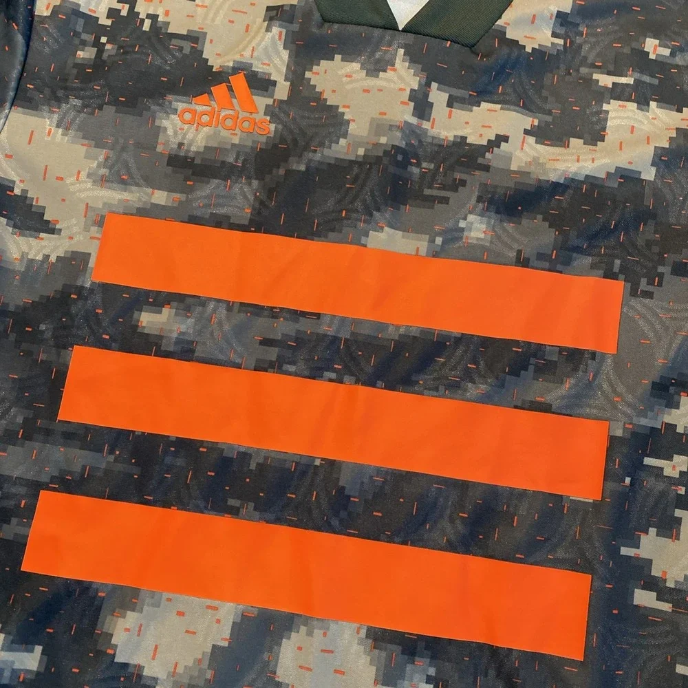 Adidas Soccer Jersey Mens Small Grey Orange Digital Camo Tango Training Shirt